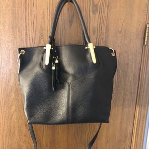 Black crossbody purse